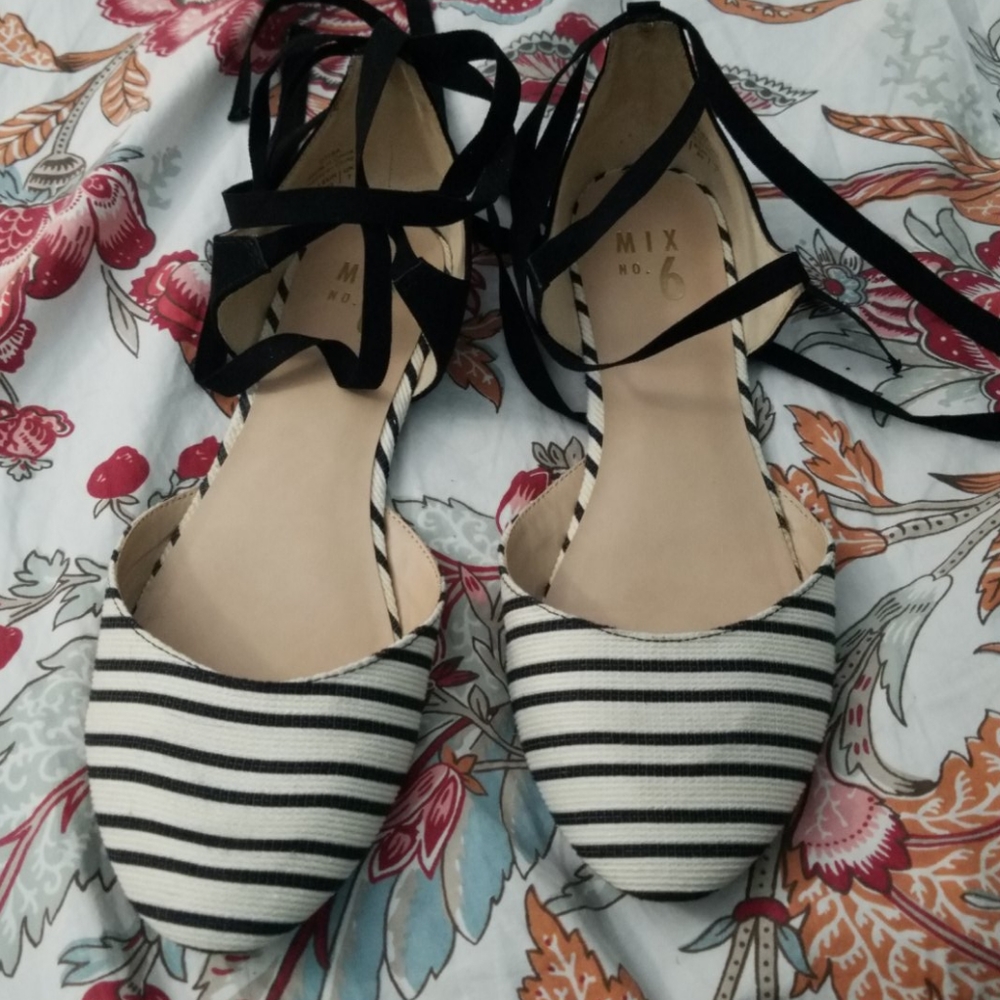 Black and white striped tie up flats
